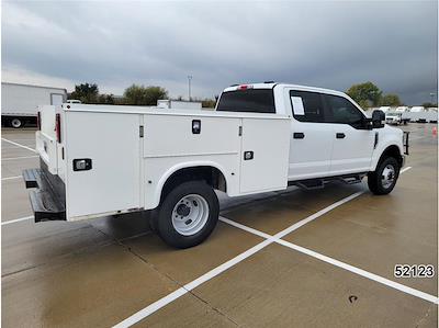 Used 2022 Ford F-350 Crew Cab Service Truck for sale #52123 - photo 2