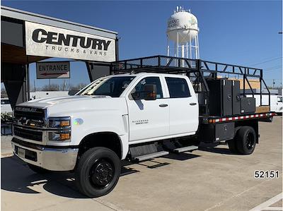 Used 2022 Chevrolet Silverado 5500 Flatbed Truck for sale #52151 - photo 1