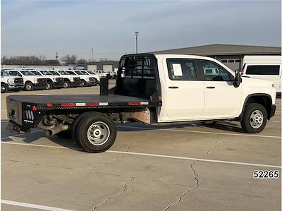 Used 2023 Chevrolet Silverado 3500 Crew Cab Flatbed Truck for sale #52265 - photo 2