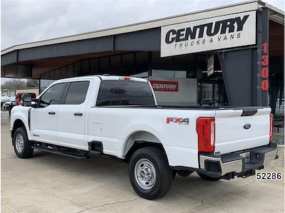 Used 2023 Ford F-350 - photo 1