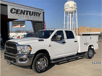 Used 2024 Ram 2500 - photo 1