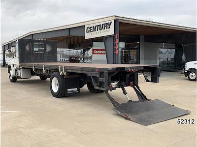 Used 2015 Hino 268 - photo 1