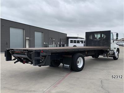 Used 2015 Hino 268 - photo 1