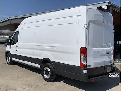 Used 2022 Ford Transit 250 - photo 1