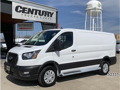 Used 2024 Ford Transit 250 - photo 1