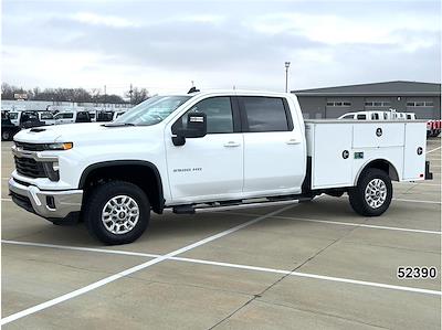Used 2024 Chevrolet Silverado 2500 - photo 1