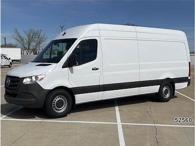 Used 2024 Mercedes-Benz Sprinter 2500 - photo 1
