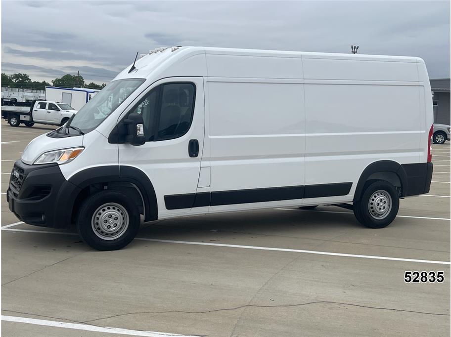 Used 2024 Ram ProMaster 2500 - photo 1