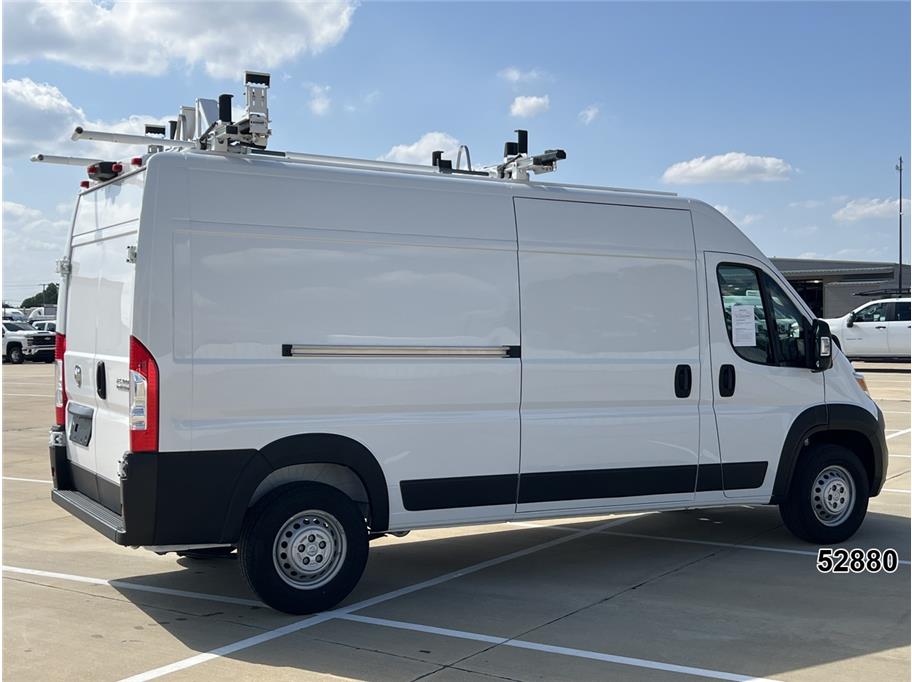 Used 2024 Ram ProMaster 2500 - photo 2
