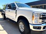 Used 2023 Ford F-250 XLT Crew Cab 4x4 Flatbed Truck for sale #302687 - photo 16