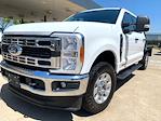 Used 2023 Ford F-250 XLT Crew Cab 4x4 Flatbed Truck for sale #302687 - photo 9