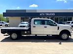 Used 2022 Ford F-250 XL Crew Cab 4x4 Flatbed Truck for sale #302754 - photo 6