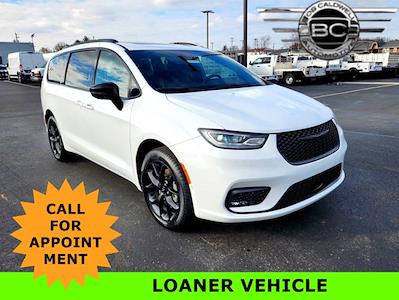 Used 2023 Chrysler Pacifica Limited AWD Minivan for sale #223330TSD - photo 1