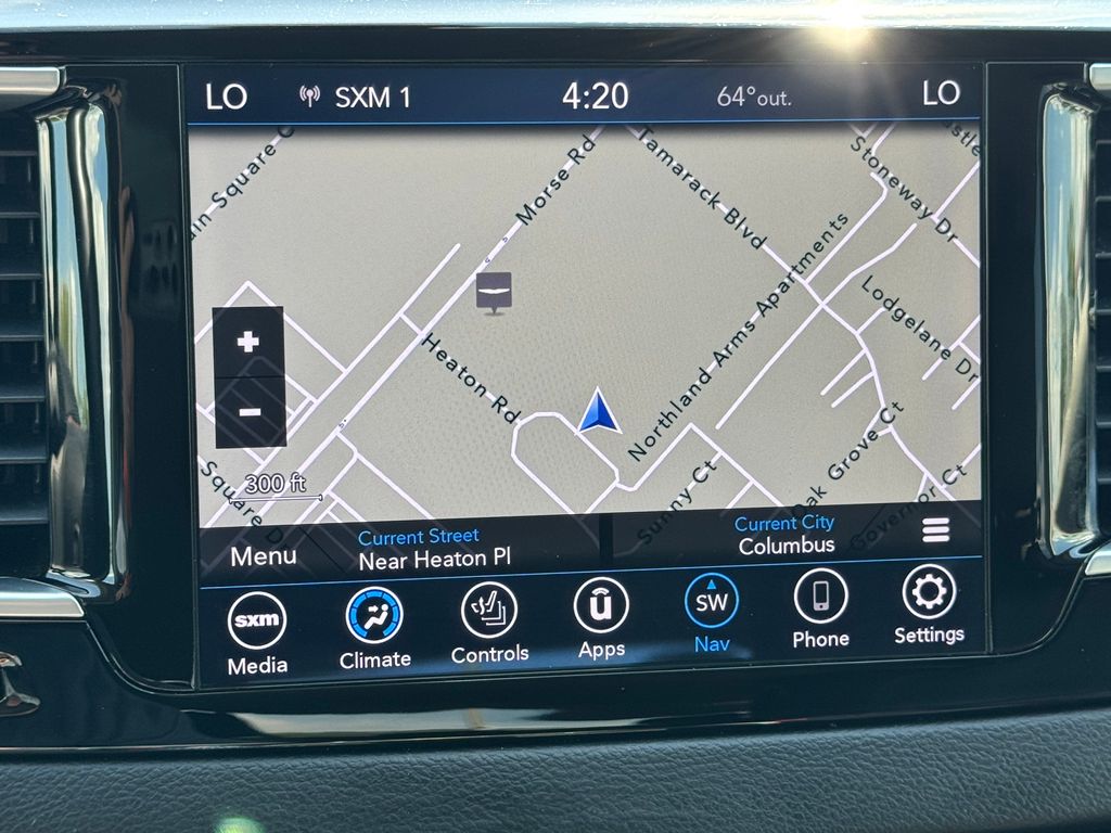 Used 2018 Chrysler Pacifica - photo 18