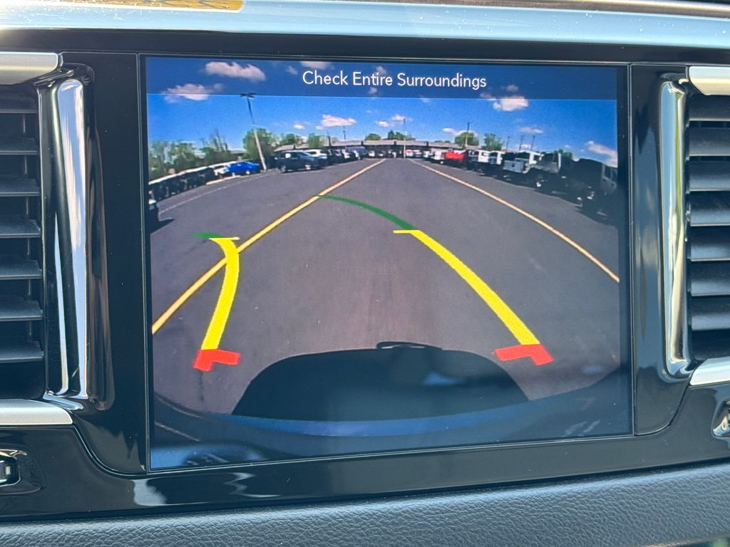 Used 2018 Chrysler Pacifica - photo 26