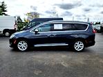 Used 2020 Chrysler Pacifica Limited Minivan for sale #47047 - photo 7