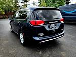 Used 2020 Chrysler Pacifica Limited Minivan for sale #47047 - photo 3