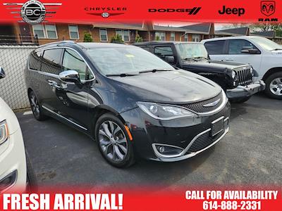 2018 Chrysler Pacifica FWD Minivan for sale #47079 - photo 1