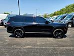 2022 Jeep Grand Cherokee L 4x4 SUV for sale #47232 - photo 5