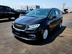 2021 Chrysler Pacifica FWD Minivan for sale #47256 - photo 3