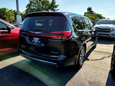 2022 Chrysler Pacifica FWD Minivan for sale #47270E - photo 2