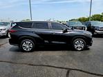2023 Toyota Highlander AWD SUV for sale #47319 - photo 5