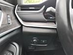 2022 Jeep Grand Cherokee L 4x4 SUV for sale #47368 - photo 11