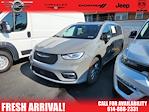 2023 Chrysler Pacifica FWD Minivan for sale #47439E - photo 3