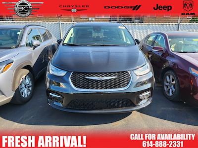 2024 Chrysler Pacifica FWD Minivan for sale #47443 - photo 2