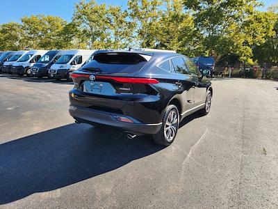 Used 2021 Toyota Venza LE AWD SUV for sale #47487E - photo 2