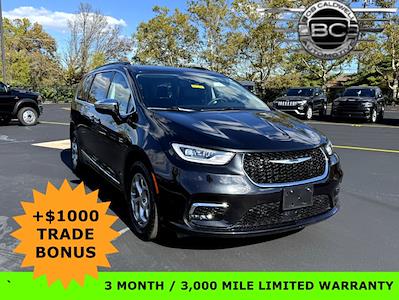 2023 Chrysler Pacifica AWD Minivan for sale #47624 - photo 1