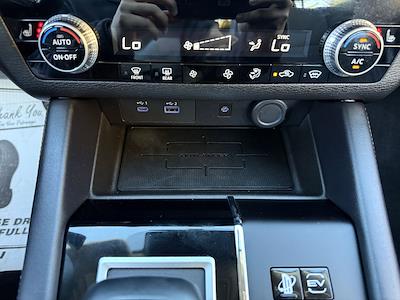 Used 2023 Mitsubishi Outlander PHEV SE for sale #47699E - photo 2