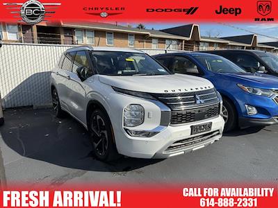 2022 Mitsubishi Outlander 4WD SUV for sale #47709 - photo 1