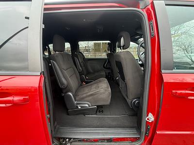 Used 2016 Dodge Grand Caravan - photo 1
