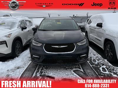 Used 2023 Chrysler Pacifica Touring L Minivan for sale #47795E - photo 2
