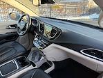 2021 Chrysler Pacifica FWD Minivan for sale #47823 - photo 12