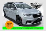 Used 2022 Chrysler Pacifica Limited Minivan for sale #47892 - photo 1