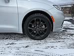 Used 2022 Chrysler Pacifica Limited Minivan for sale #47892 - photo 9