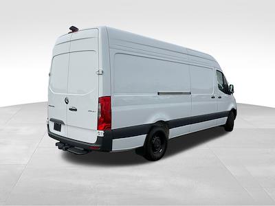 Used 2025 Mercedes-Benz Sprinter 2500 - photo 1