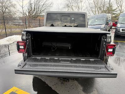 Used 2023 Jeep Gladiator - photo 1