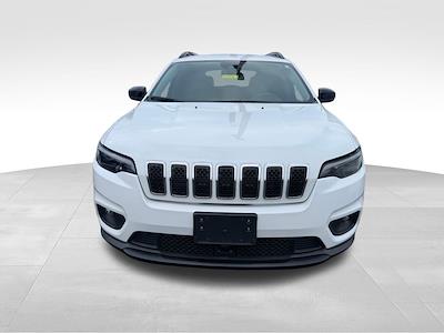 Used 2022 Jeep Cherokee Latitude Lux for sale #47996 - photo 2