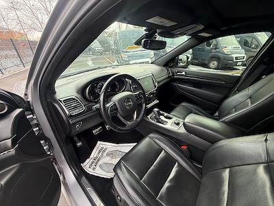Used 2020 Jeep Grand Cherokee - photo 1