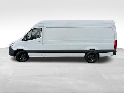 Used 2025 Mercedes-Benz Sprinter 2500 - photo 1