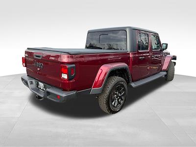 Used 2022 Jeep Gladiator - photo 1