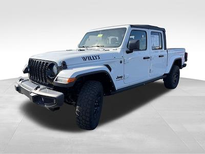 Used 2022 Jeep Gladiator - photo 1