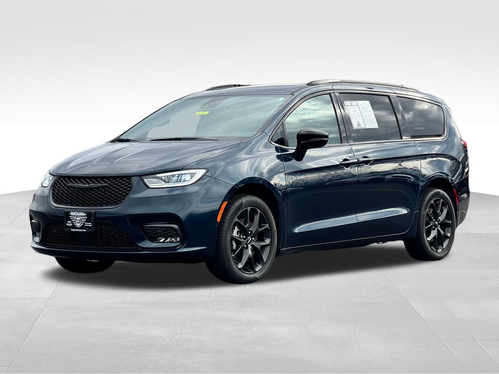 Used 2023 Chrysler Pacifica - photo 28
