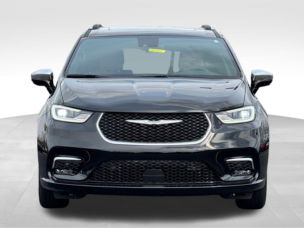 Used 2024 Chrysler Pacifica - photo 33