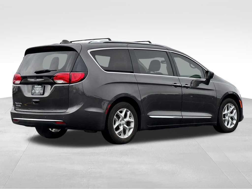 Used 2019 Chrysler Pacifica - photo 13