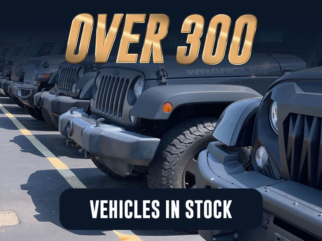 Used 2024 Chrysler Pacifica - photo 7