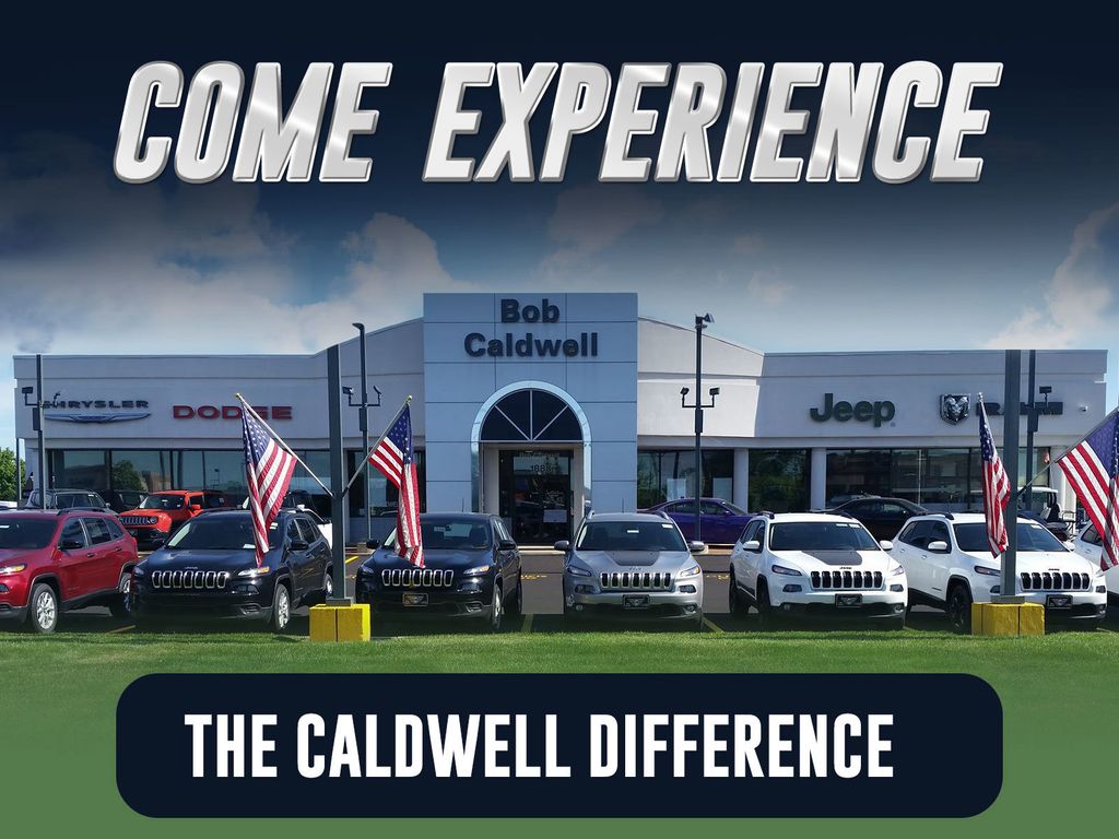 Used 2018 Jeep Compass - photo 9